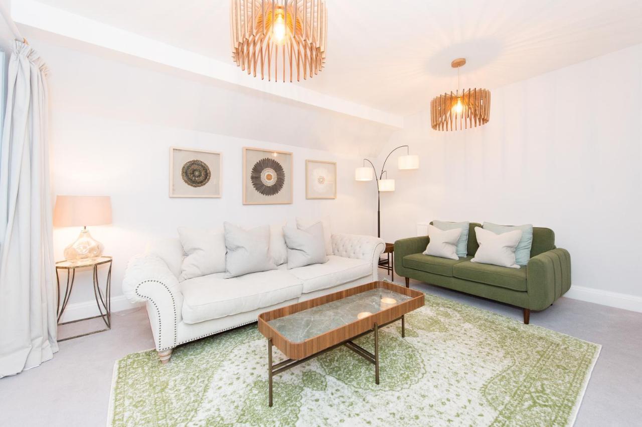 The Tower By Harrogate Serviced Apartments Екстериор снимка