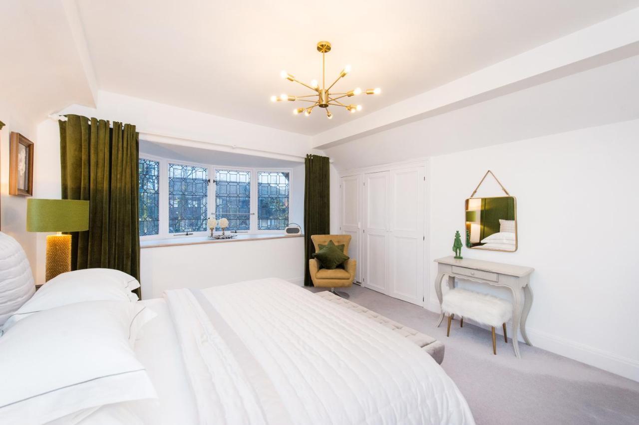 The Tower By Harrogate Serviced Apartments Екстериор снимка