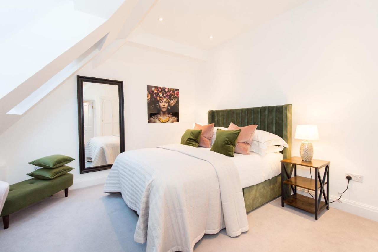 The Tower By Harrogate Serviced Apartments Екстериор снимка