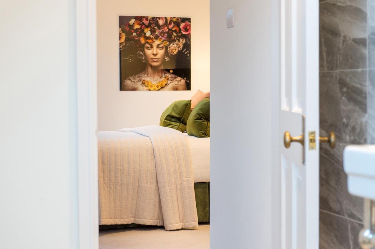 The Tower By Harrogate Serviced Apartments Екстериор снимка