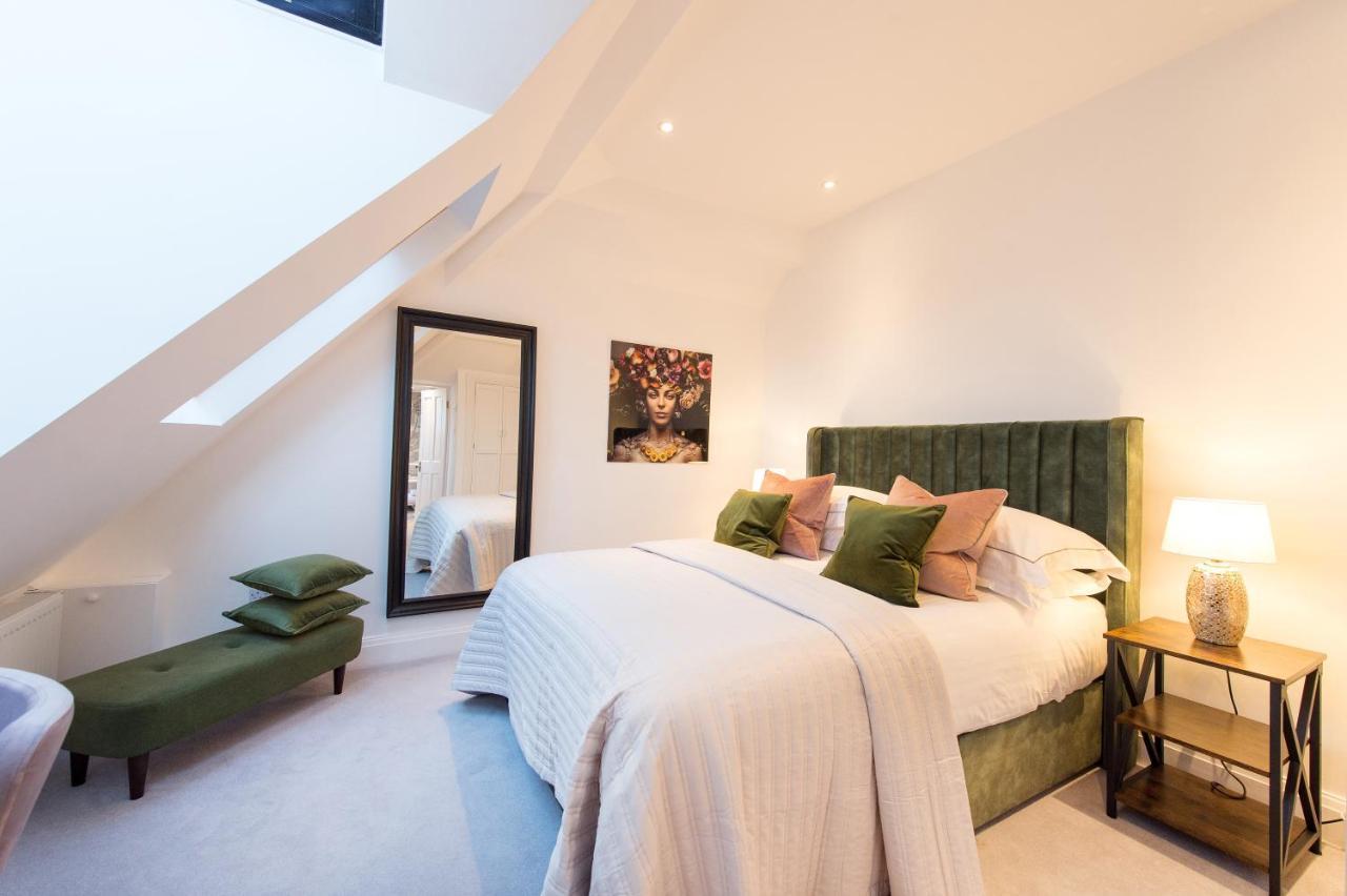 The Tower By Harrogate Serviced Apartments Екстериор снимка