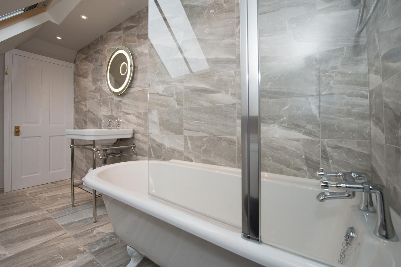 The Tower By Harrogate Serviced Apartments Екстериор снимка